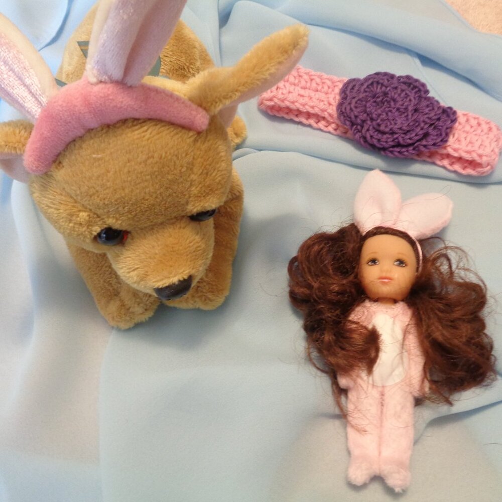 BUNNY EARS CH IHUAHAUA GIRL DOG, BUNNY EARS DOLL PLUS BABY HEADBAND LOT
